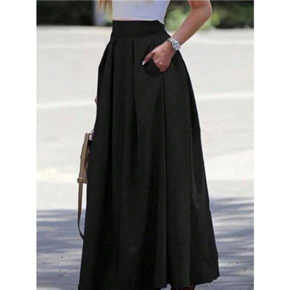 Elastic Waist Pleated Detail Skirt - Picture 5 of 5